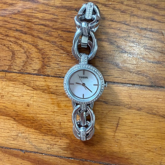 Fossil Watch - Picture 1 of 2